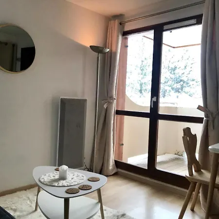 Apartment Studio Centre Station Le Pluton *